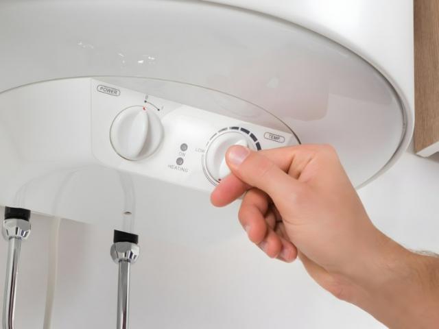 Signes d'entartrage chauffe-eau : comment les reconnaître ?